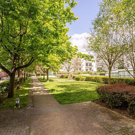 Апартаменти Magic Garden 6 Personnes Parking Prive A 20M Du Rer Серрі Екстер'єр фото